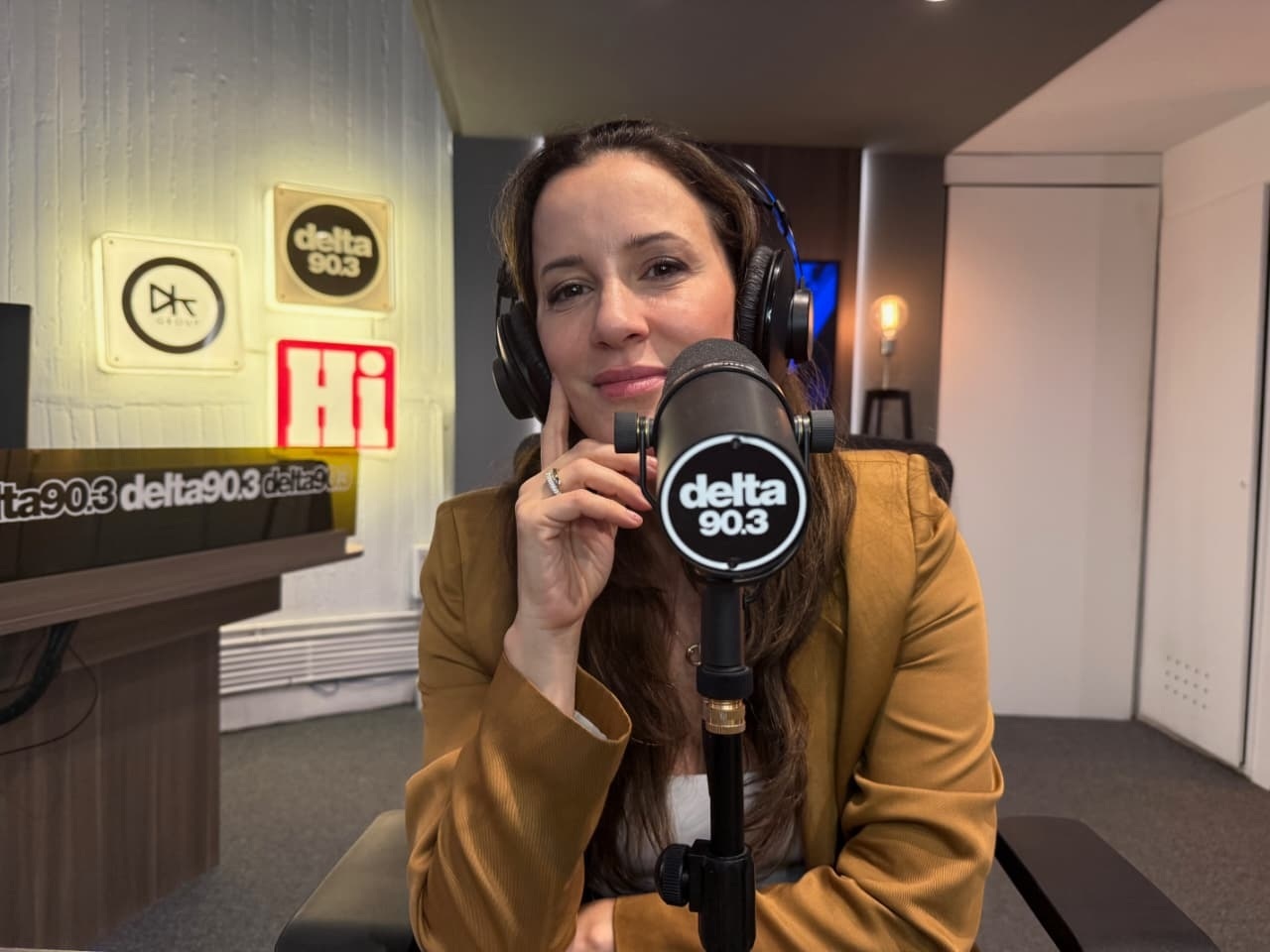 Aplicación diaria de protector solar como hábito de cuidado de la piel